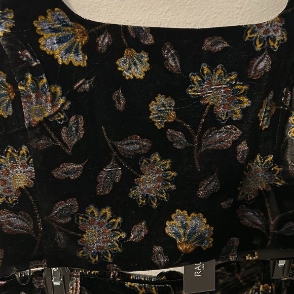 NWT Rachel Zoe two piece pant and crop top set. Black floral, women’s size 10. - Picture 6 of 16